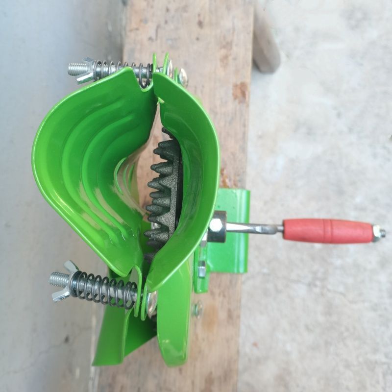 Corn Sheller Machine - Debulhador de Milho Manual com Manivela,
